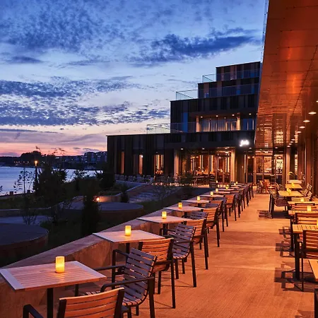 Hotel Alsik & 4*